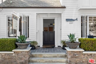 2217 Channel Rd, Newport Beach, CA 92661