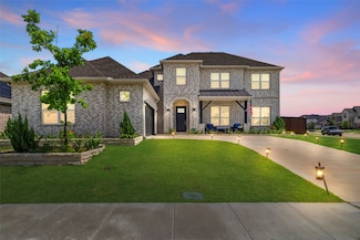745 Lemmon Ln, Forney, TX 75126