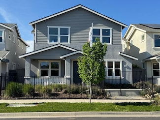 2037 Marston Dr, Woodland, CA 95776