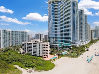 15645 Collins Ave Unit 301, Sunny Isles Beach, FL 33160