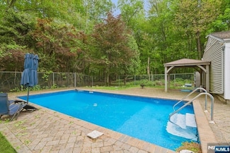 111 Herbert Ave, Closter, NJ 07624