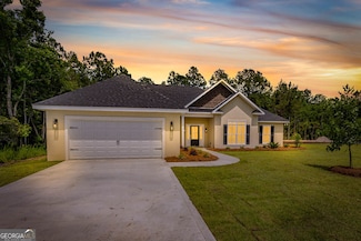 116 Silver Bluff Dr, Brunswick, GA 31523