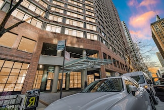 211 E Ohio St Unit 711, Chicago, IL 60611