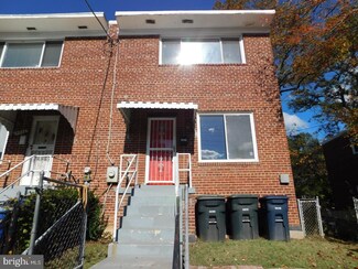 4034 D St SE, Washington, DC 20019