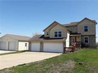 24321 Tower Dr, Cleveland, MO 64734