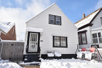 1971 S 32nd St, Milwaukee, WI 53215