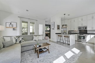 708 Cardinal Ln Unit A, Austin, TX 78704