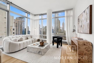 18 W 48th St Unit 34C, New York, NY 10036