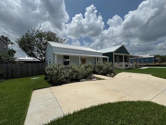 225 Western Ave, Bertram, TX 78605