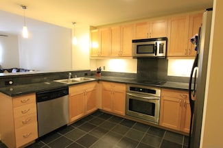 1150 J St Unit 110, San Diego, CA 92101