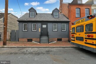 147 149 Howard Ave, Lancaster, PA 17602