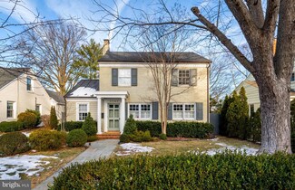 2707 Davis Ave, Alexandria, VA 22302
