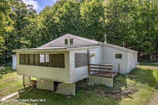 240 City Hall Rd, Kerhonkson, NY 12446