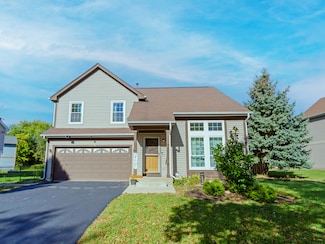 1734 Somerfield Ln, Crystal Lake, IL 60014