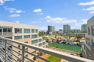 325 Berry St Unit 715, San Francisco, CA 94158