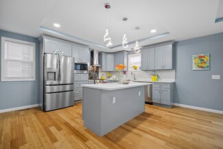 9 Quebec St, Springfield, MA 01151