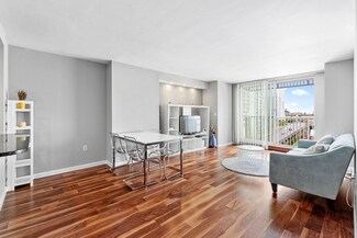 8-12 Museum Way Unit 903, Cambridge, MA 02141