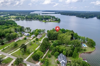 165 Lakeview Dr, Eatonton, GA 31024