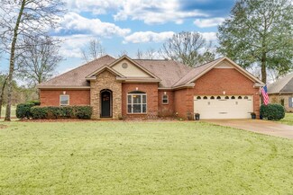 95 Camden Trail, Wetumpka, AL 36093
