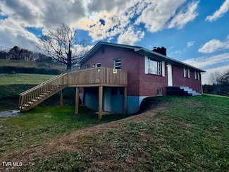 526 Blue Hollow Rd, Rose Hill, VA 24281