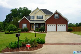 208 Rolling Green Dr, Anniston, AL 36207