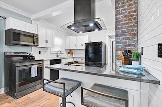 5043 Michigan Ave, Kansas City, MO 64130