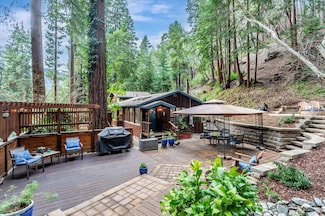 325 Ridge Dr, Boulder Creek, CA 95006