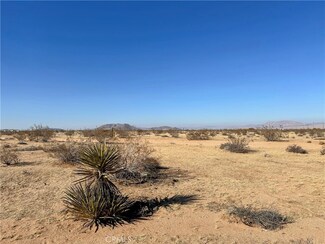 2 Mars Dr, Joshua Tree, CA 92252