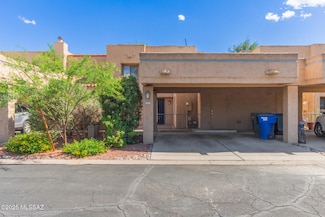 3050 E Thornhall Terrace, Tucson, AZ 85716