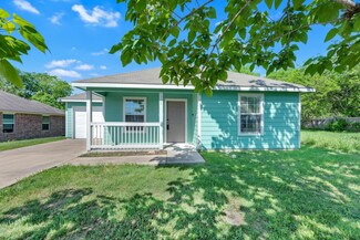 128 2nd Ave, Taylor, TX 76574