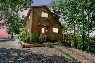 69125 E 252 Rd, Wyandotte, OK 74370