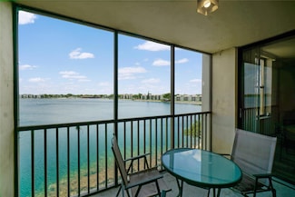 113 Lake Emerald Dr Unit 404, Oakland Park, FL 33309