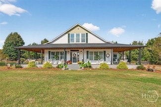 402 Savannah Dr, Mansfield, GA 30055