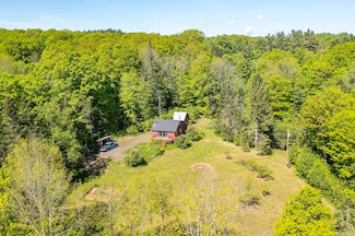 590 Blodgett Rd, Cabot, VT 05647