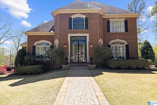 131 Swan Lake Cir, Birmingham, AL 35242