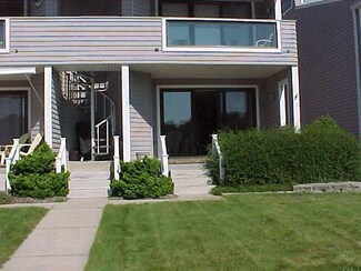 351 S Spinnaker Dr Unit 13, Pentwater, MI 49449