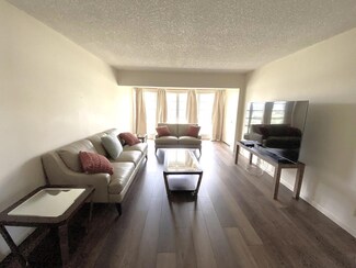 1121 Cactus Terrace Unit 204, Delray Beach, FL 33445