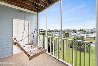 2555 St James Dr Unit 304, Southport, NC 28461