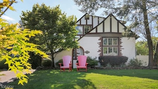 819 Standish Ave, Westfield, NJ 07090