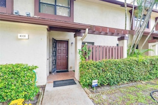 4306 Carambola Cir N, Coconut Creek, FL 33066