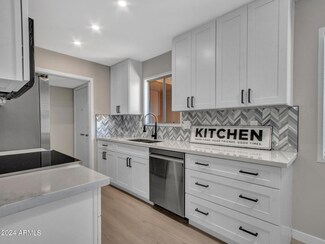 13224 N 98th Ave Unit H, Sun City, AZ 85351