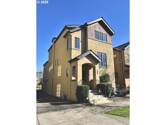 2969 Lord Byron Place, Eugene, OR 97408