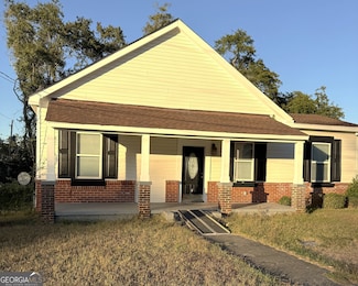 1740 Spring St NE, Conyers, GA 30012