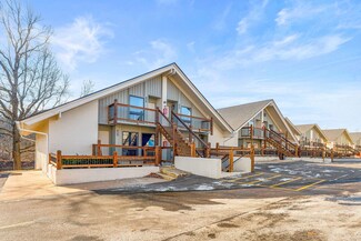403 Veterans Blvd Unit E9 (E-384), Branson, MO 65616