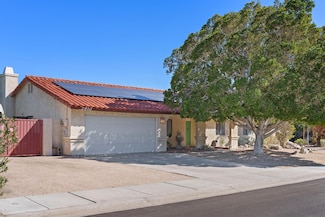 2910 N Bahada Rd, Palm Springs, CA 92262