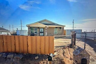 1706 N Adams St, Amarillo, TX 79107