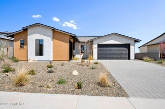 5734 E Hahn St, Prescott Valley, AZ 86314