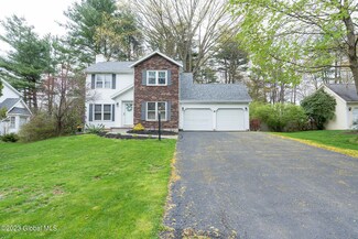 59 Sudbury Rd, Glenmont, NY 12077