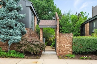 38 Foster Square, Pittsburgh, PA 15212