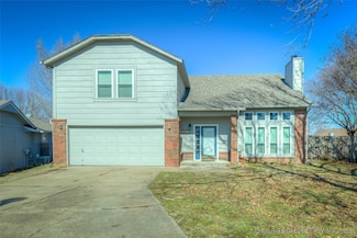 6402 S 28th Place W, Tulsa, OK 74132
